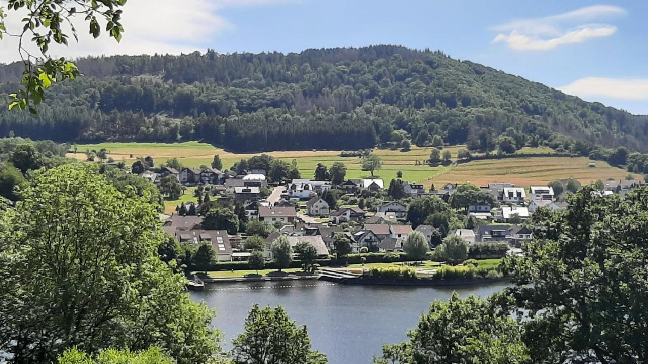 Vivanatura Eifelferienhaus Einruhr Luaran gambar