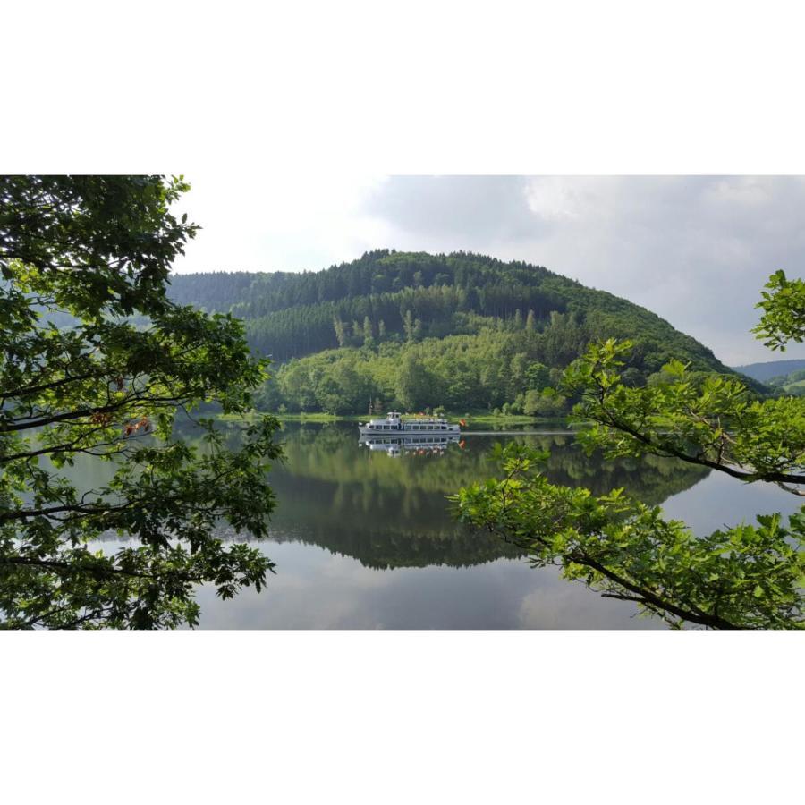 Vivanatura Eifelferienhaus Einruhr Luaran gambar